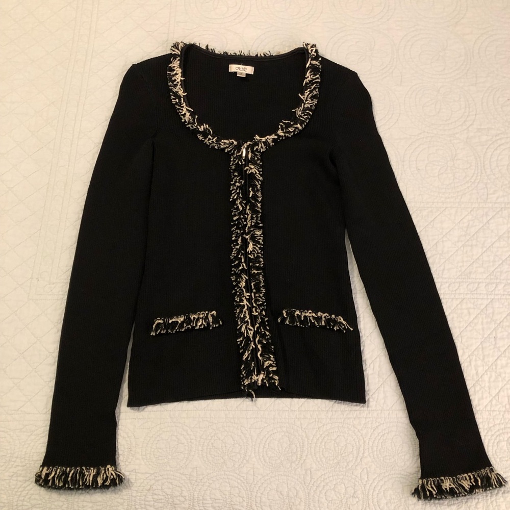 Vintage Cashe black zip up cardigan. Size medium.